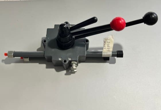 Χειριστήριο 71102C (12 cm)